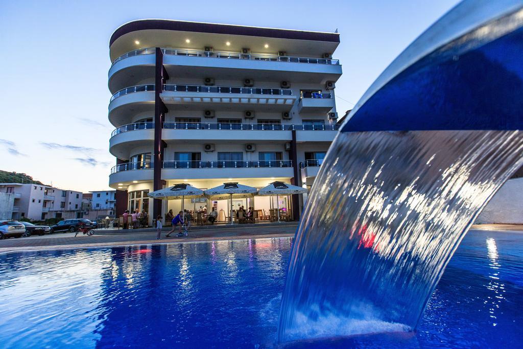 Hotel Edita Улцинь Экстерьер фото