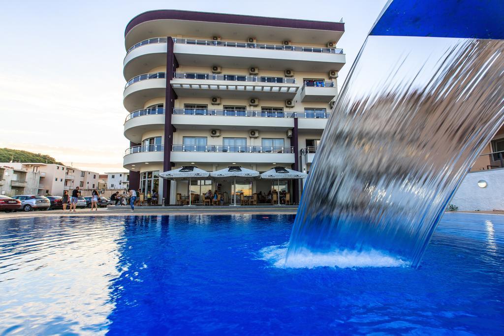 Hotel Edita Улцинь Экстерьер фото