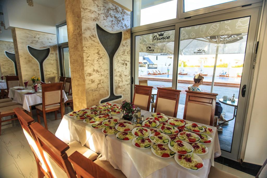 Hotel Edita Улцинь Экстерьер фото